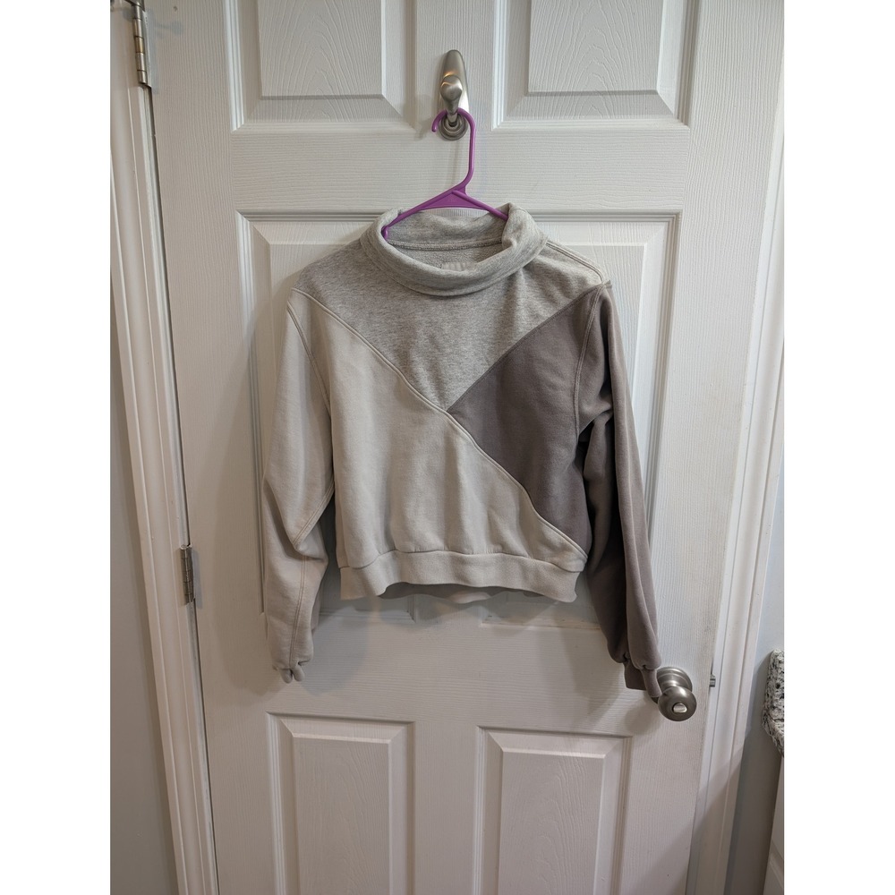 Abercrombie Fitch Soft AF‎ Collection Mock Neck Sweatshirt Colorblock - Size S